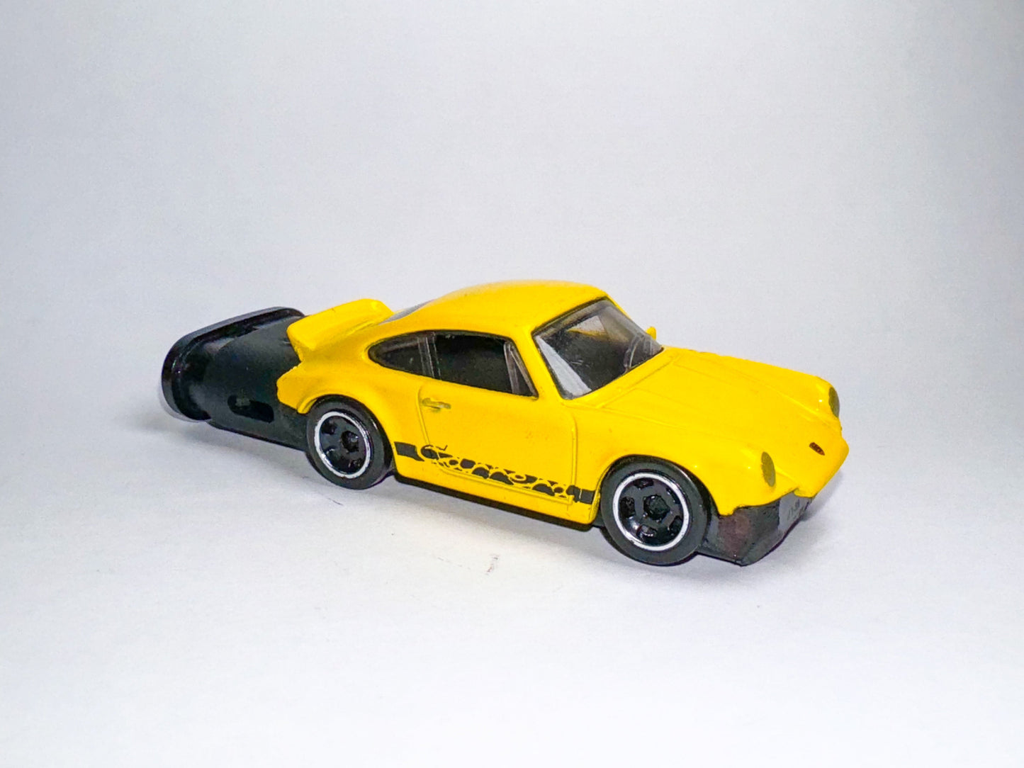 Yellow Porsche Carrera Refillable Lighter