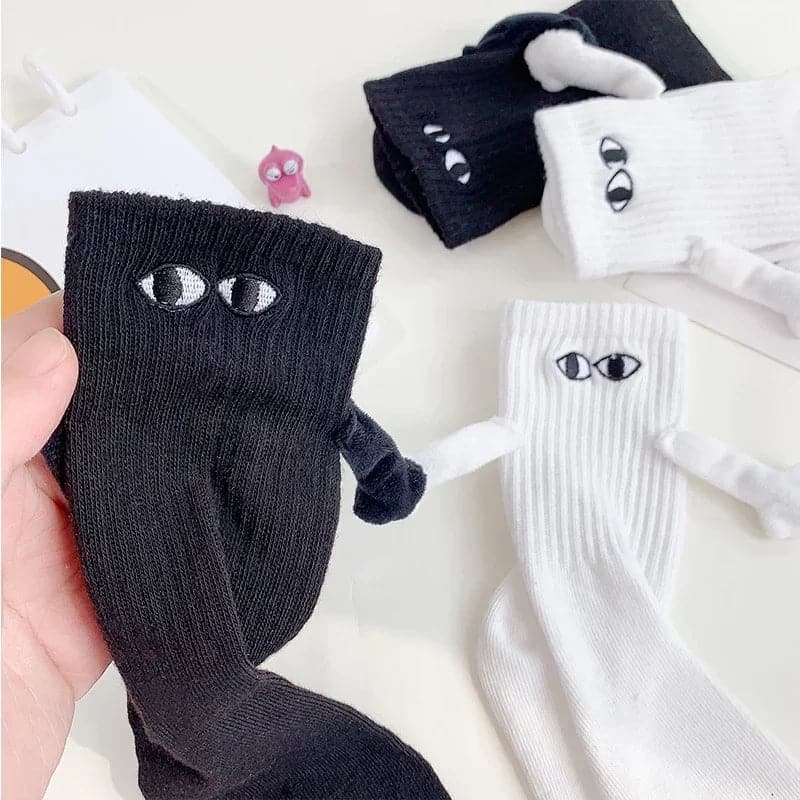 🥰Hand In Hand Socks Magnetic Holding Hands Socks💝(2 Pairs)