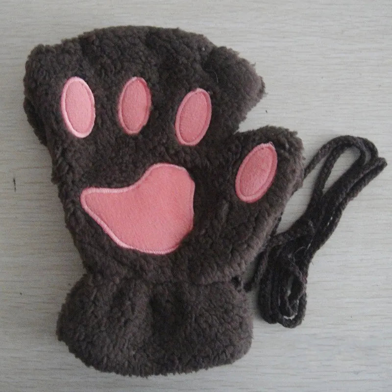 Guantes con forma de pata de gato 