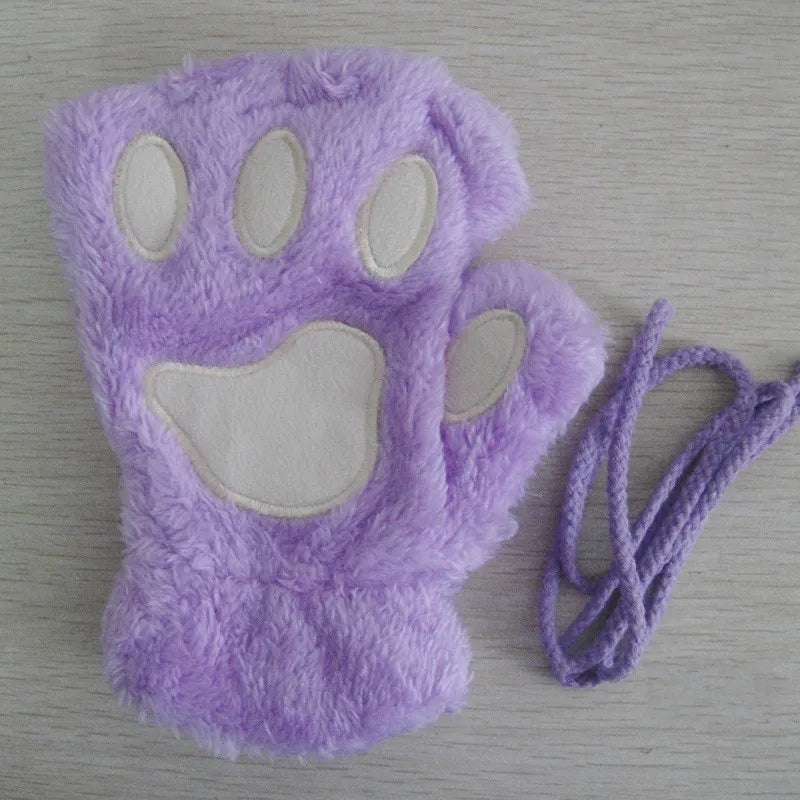 Guantes con forma de pata de gato 