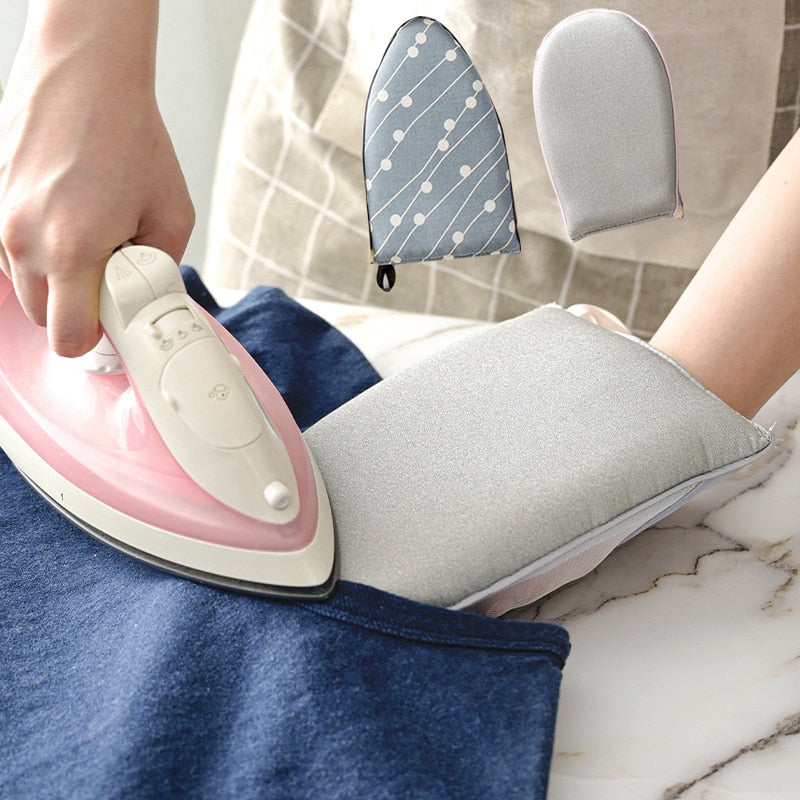 Hand-Held Mini Ironing Pad