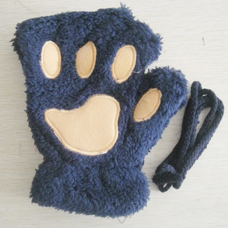 Guantes con forma de pata de gato 