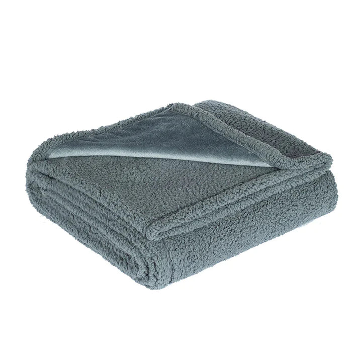 LA MANTA IMPERMEABLE 